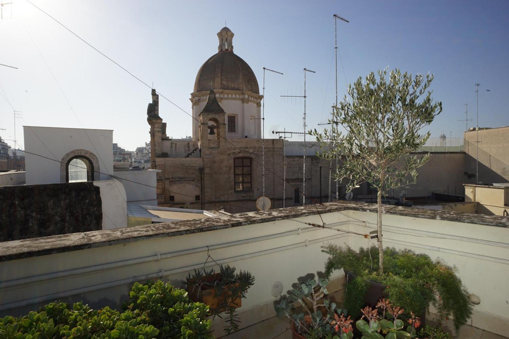 Palazzo Verrone บารี ภายนอก รูปภาพ