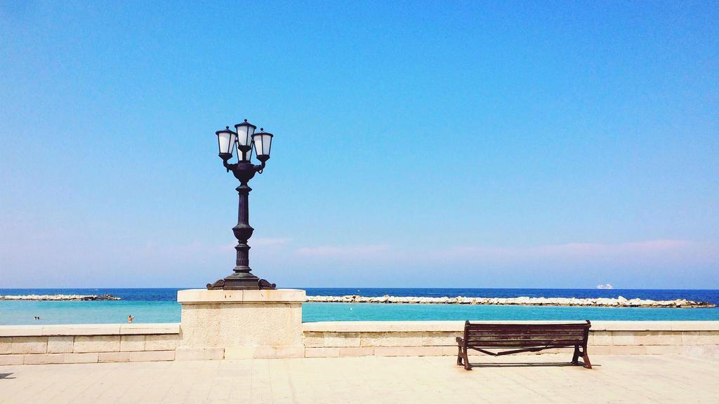 Palazzo Verrone บารี ภายนอก รูปภาพ