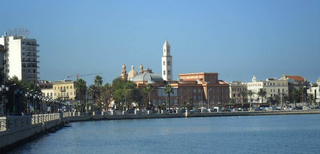 Palazzo Verrone บารี ภายนอก รูปภาพ